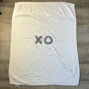 Pottery Barn Modern Baby Organic Cotton Xo Baby Blanket